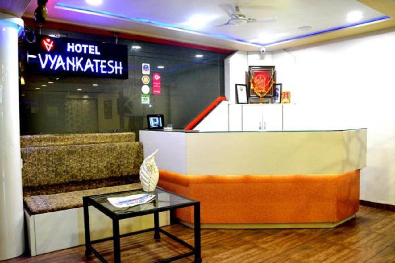 Hotel Vyankatesh & Pure Veg Restaurant Mahābaleshwar Exterior foto
